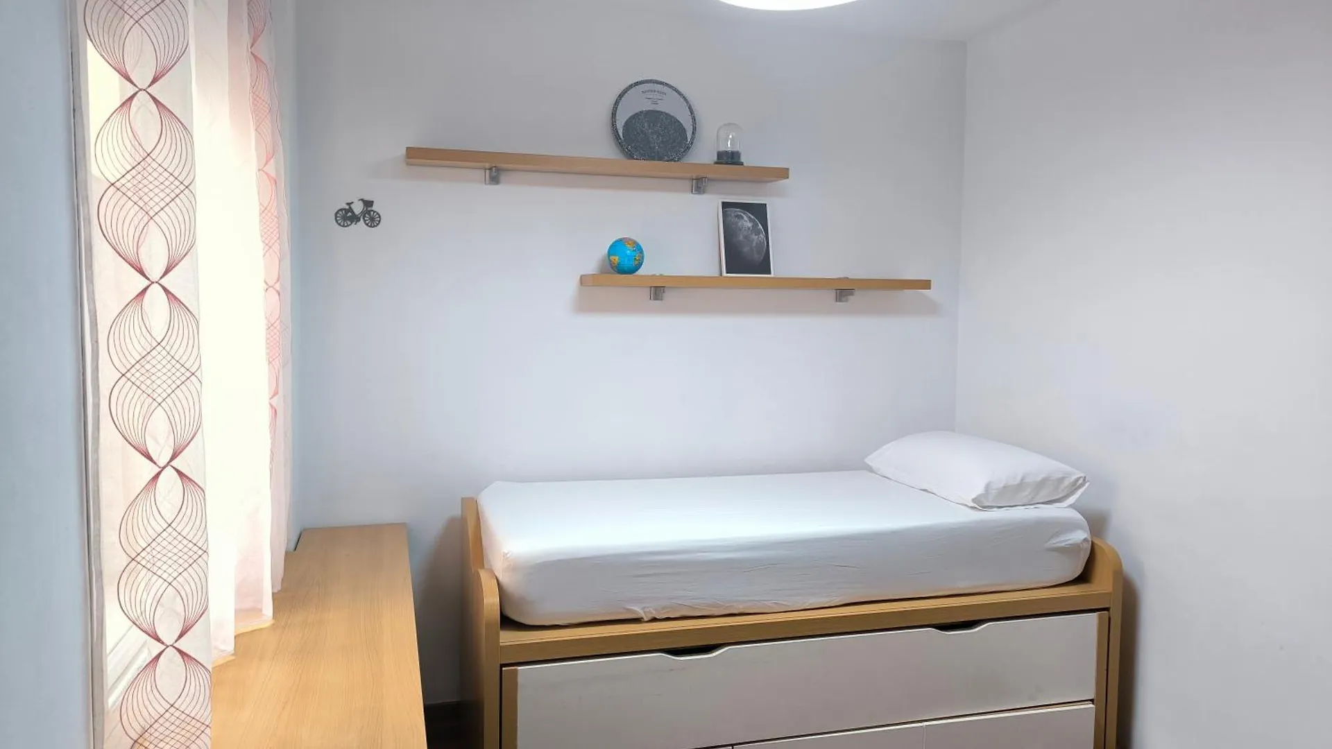 Brisamar I En Segunda Linea De Playa & Priv Parking Apartment Torre de Benagalbon Spain